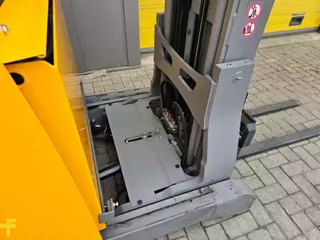 Chariots à mât rétractable 2018  Reachtruck Jungheinrich ETV112 (20)