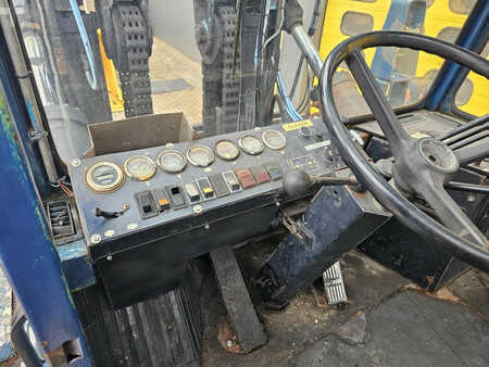 Diesel gaffeltruck 1985  Svetruck 28120-46 * 28TON Hefcapaciteit * (13)