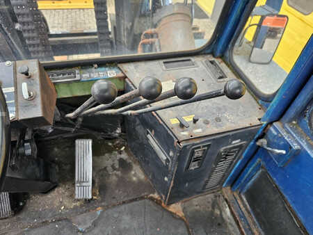 Diesel gaffeltruck 1985  Svetruck 28120-46 * 28TON Hefcapaciteit * (14)