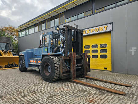 Diesel gaffeltruck 1985  Svetruck 28120-46 * 28TON Hefcapaciteit * (6)