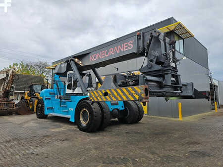 Reachstacker 2010  SMV Konecranes SMV 4531TB5 (7)