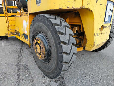 Chariots porte-conteneurs 2005  Fantuzzi FDC25K7DB (21)