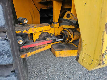 Chariots porte-conteneurs 2005  Fantuzzi FDC25K7DB (23)