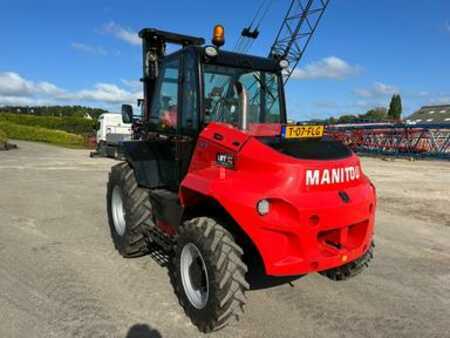 Chariots élévateurs tout terrain 2023  Manitou  (26)