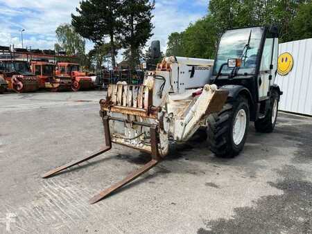 Manipulador fijo 2005  JCB 535-125 (2)