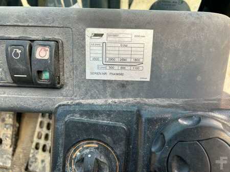 Dieselový VZV 2012  Jungheinrich DFG435s (24)