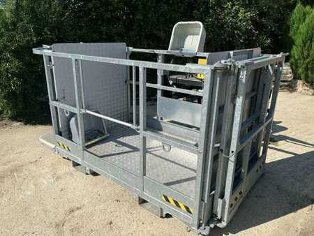 Sollevatori telescopici rigidi 2017  Manitou MRT 1640 EASY (11)