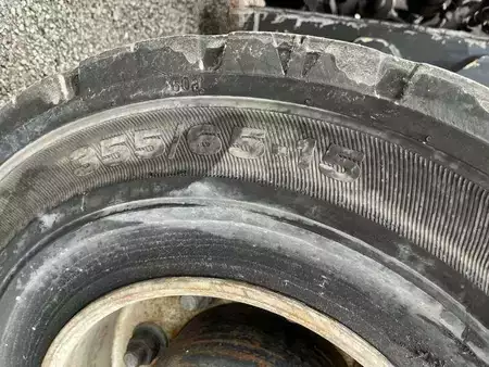 Chariots élévateurs diesel 2010  Manitou MI60H (6T / 4m) (21)