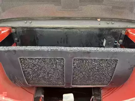 Chariots élévateurs diesel 2010  Manitou MI60H (6T / 4m) (27)