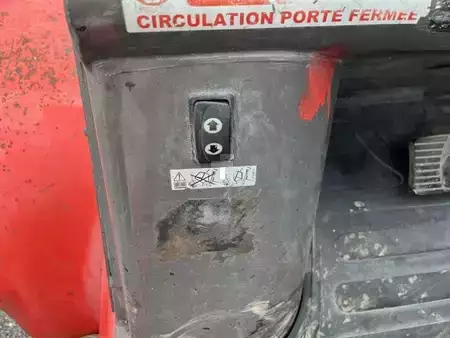 Chariots élévateurs diesel 2010  Manitou MI60H (6T / 4m) (30)