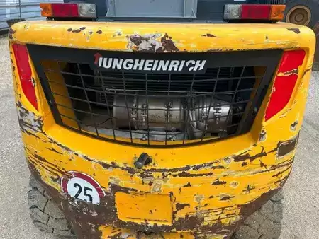 Wózki widłowe diesel 2012  Jungheinrich DFG435s (23)