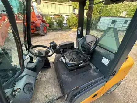 Wózki widłowe diesel 2012  Jungheinrich DFG435s (39)