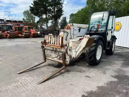 Teleskoptruck fast bom 2005  JCB 535-125 (2)