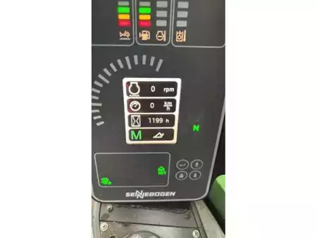 Verreikers (vast) 2021  Sennebogen 355E (7)