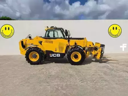 Verreikers (vast) 2022  JCB 535V125 (2)