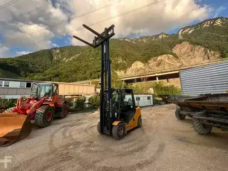 Carretilla elevadora diésel 2012  Jungheinrich DFG435s (3)