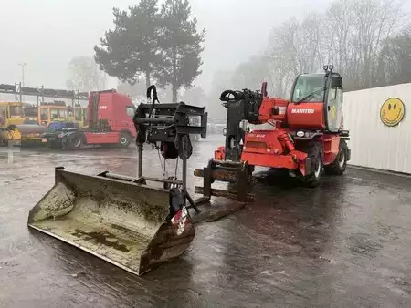 Chariots téléscopiques fixes 2007  Manitou MRT 2150 PRIVILEGE (5)
