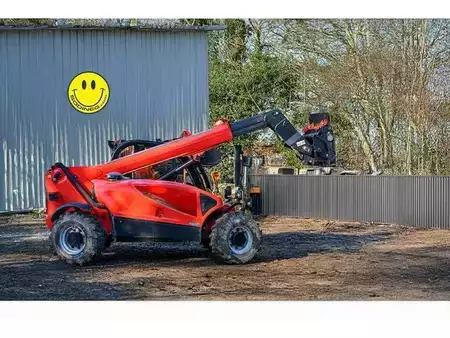 Telescopic forklift rigid 2023  Manitou MT625H (1)