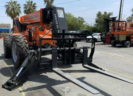 Carrello telescopico rigido 2023  JLG 10054 (8)