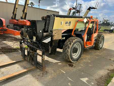 Telescopic forklift rigid 2017  JLG 1055 (1)