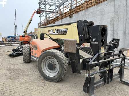 Manipulador fijo 2020  JLG 1055 (9)