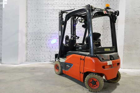 Elektro čtyřkolový VZV 2019  Linde E16P (5)