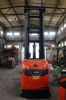 Vertikální vychystávací vozík 2019  Linde V 48 (1)