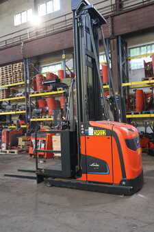 Vertikální vychystávací vozík 2019  Linde V 48 (2)