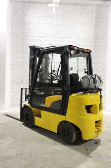 LPG Forklifts 2016  Hyundai 18L (4)