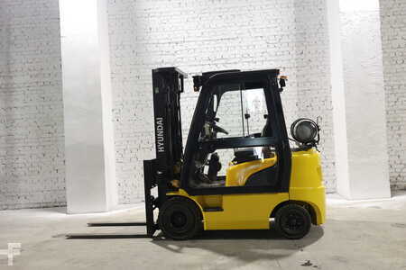 LPG Forklifts 2016  Hyundai 18L (7)