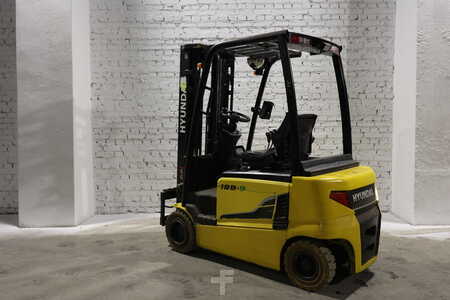 Electric - 3 wheels 2016  Hyundai 18B (2)