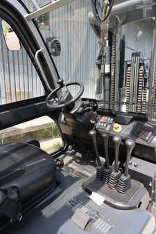 Elektro čtyřkolový VZV 2024  Baoli KBE 30 (11)