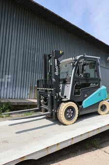 Elektro čtyřkolový VZV 2024  Baoli KBE 35 (5)