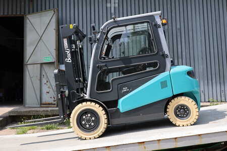 Elektro čtyřkolový VZV 2024  Baoli KBE 35 (6)