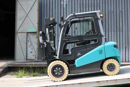 Elektro čtyřkolový VZV 2024  Baoli KBE 35 (4)