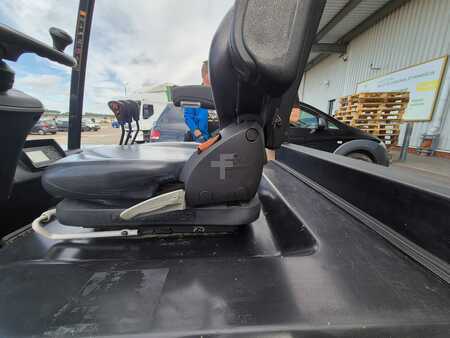 Elektro čtyřkolový VZV 2016  Hyundai 18B-09 (6)