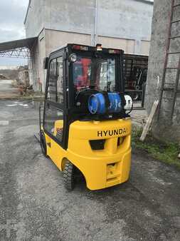 El Truck - 4-hjul 2016  Hyundai 15L (3)