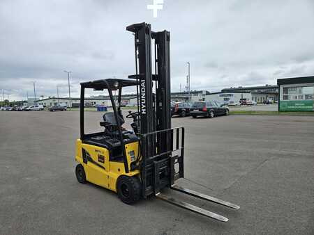 El Truck - 4-hjul 2016  Hyundai 18B-9 (1)