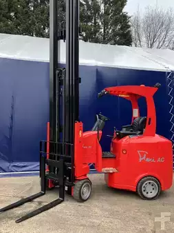 VZV pro práci v úzk.uličkách-retrakt 2018  Flexi AC 1200 (1)