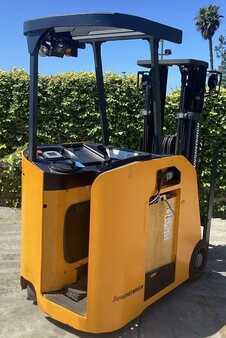 Stackers stand-on 2015  Jungheinrich ETG235 (2)