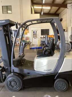 Propane Forklifts 2014  Crown C51000-50 (2)