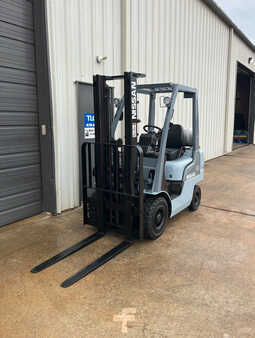 Carretilla elevadora GLP 2007  Nissan MP1F1A20LV (5)