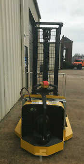 Pallet Stackers 2009  Yale MSW040SFN24TV087 (6)