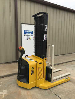 Pallet Stackers 2009  Yale MSW040SFN24TV087 (7)