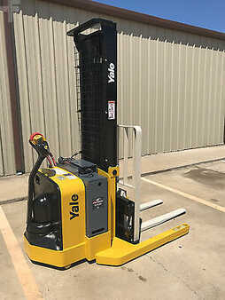 Pallet Stackers 2008  Yale MSW040SFN24TV087 (5)