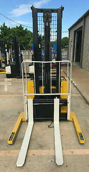 Pallet Stackers 2008  Yale MSW040SFN24TV087 (9)