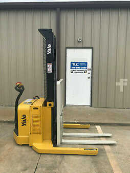 Pallet Stackers 2009  Yale MSW040SFN24TV087 (3)
