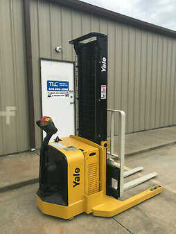 Pallet Stackers 2009  Yale MSW040SFN24TV087 (5)
