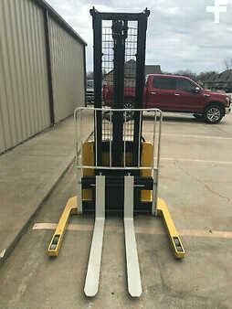 Pallet Stackers 2009  Yale MSW040SFN24TV087 (7)
