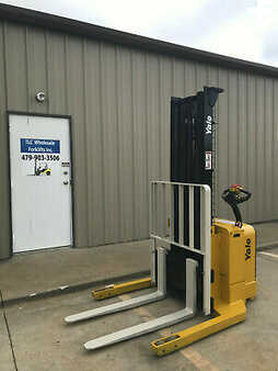 Pallet Stackers 2012  Yale MSW040SFN24TV087 (5)